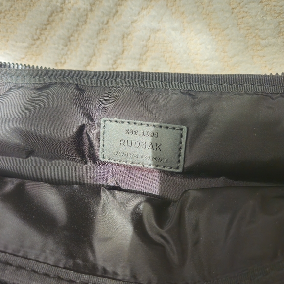 RUDSAK quilted chic laptop bag - Picture 3 of 4